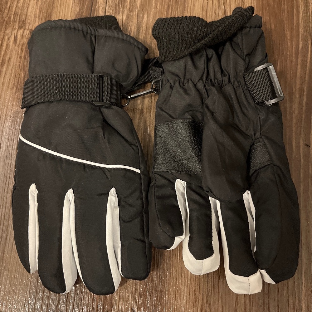 Gloves